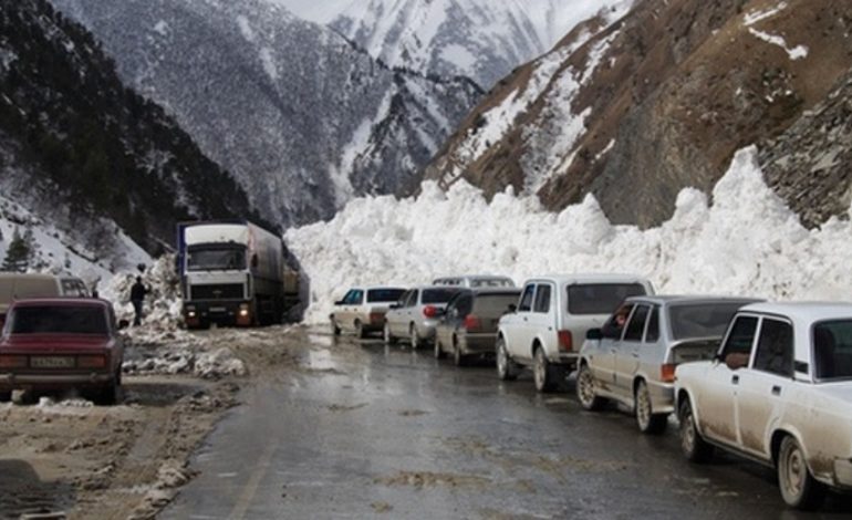 Таможенный атташе: На КПП «Верхний Ларс» скопилось примерно 400-500 армянских грузовиков