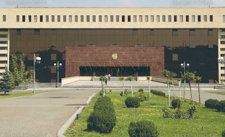 Арестованы высокопоставленные офицеры Минобороны и Генштаба ВС Армении