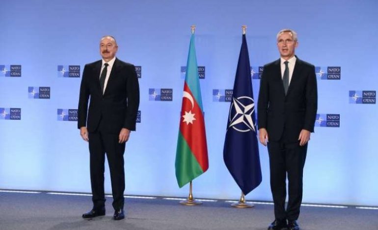Алиев заявил, что пропускные режимы в Зангезурском и Лачинском коридорах должны совпадать