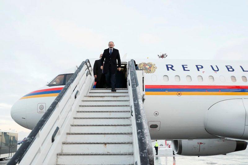 Премьер-министр Армении выехал с рабочим визитом в Москву