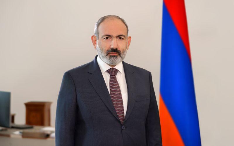Премьер-министр Армении поздравил сотрудников телевидения с профессиональным праздником — Днем телевидения
