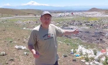 Жуткие кучи горящего мусора в пяти минутах от жилых районов Еревана: Лапшин