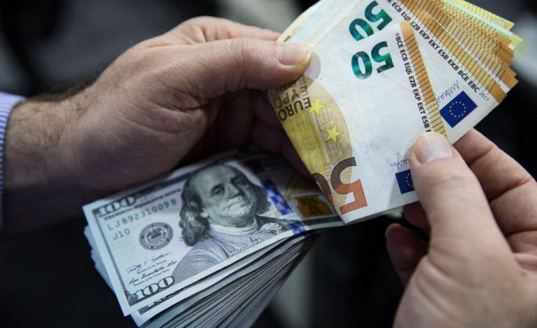 Курсы валют в Армении: евро и фунт дорожают