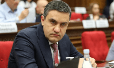 Депутат от блока «Армения» Артур Казинян сложил мандат