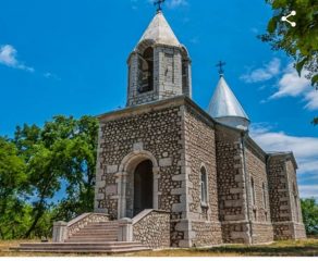 SOS. ՖՈՏՈ. Շուշիի Կանաչ ժամ հայկական եկեղեցին լրիվ ավերվել է ադրբեջանցիների կողմից, այն վերածվում է ուղղափառ եկեղեցու