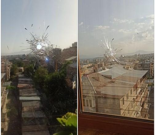 Երկու անգամ կրակել են լրագրող Թեհմինե Ենոքյանի բնակարանի վրա, հրկիզել տան մուտքի դուռը