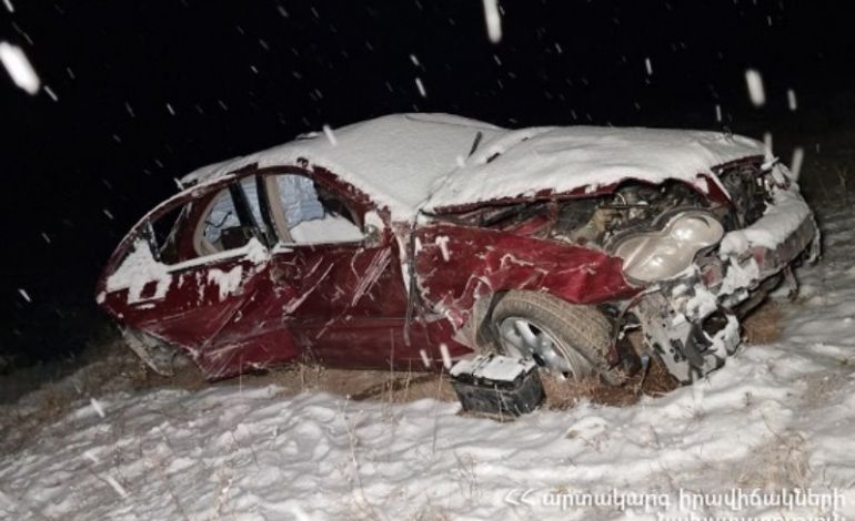 В Армении автомобиль скатился в ущелье: есть погибшие и пострадавшие