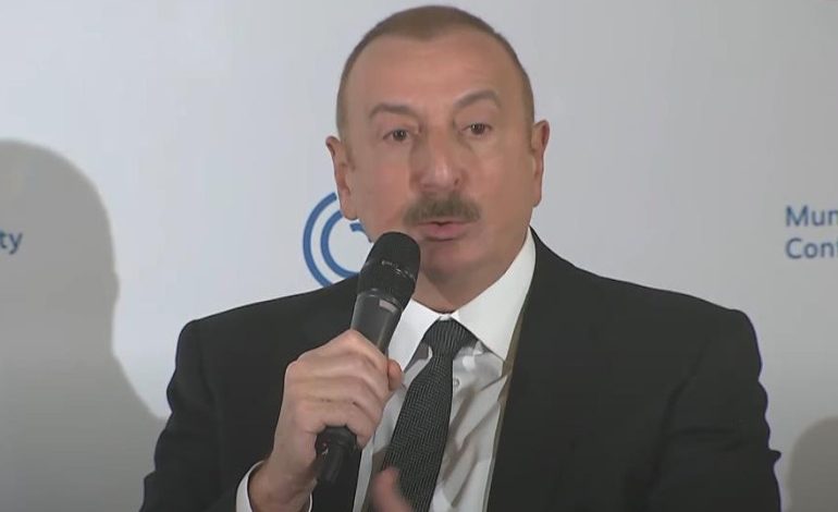 Ալիեւը ցինիկաբար առաջարկել է Հայաստանին ընդունել «ադրբեջանցի փախստականներին»՝ «Ղարաբաղում հայերի» ներկայության դիմաց
