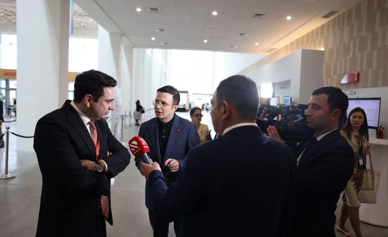 Ադրբեջանցի լրագրողները Բահրեյնում հարցեր են տվել Ալեն Սիմոնյանին