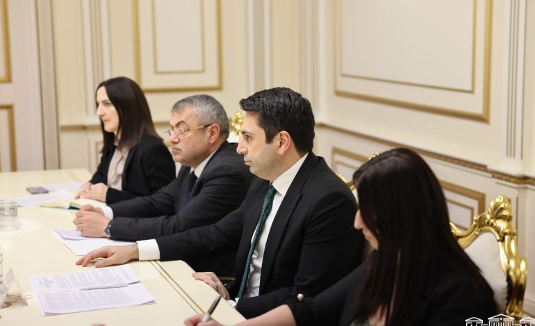 Հայաստանը տարածքային պահանջներ չունի իր հարևանների նկատմամբ. Ալեն Սիմոնյան