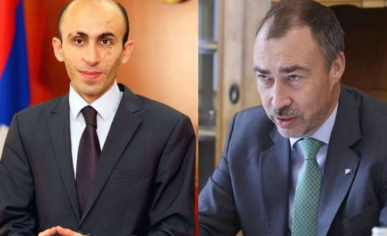 Կլաարը կամ սիրողական դիվանագետ է, կամ ադրբեջանական ուղեղի լվացման տակ է, կամ կոռումպացված պաշտոնյա. Արտակ Բեգլարյան