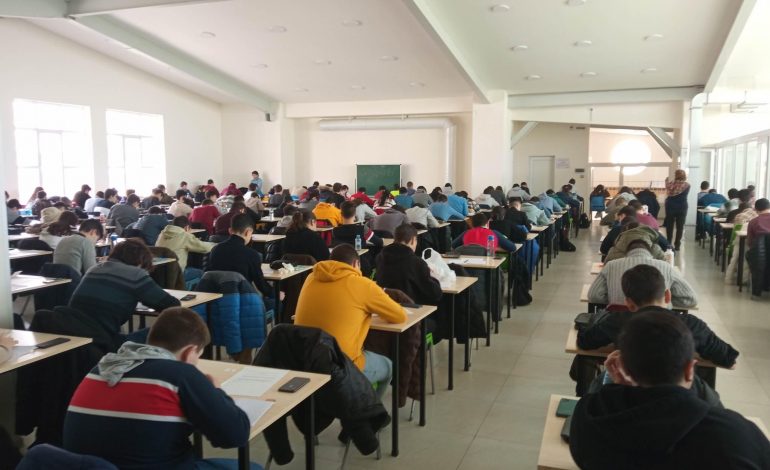 Դպրոցում  պետք  է  առաջին  հերթին  լինի  ուսումնական և կրթական առողջ միջավայր