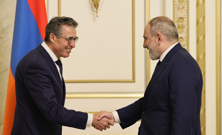 Նիկոլ Փաշինյանն ընդունել է ՆԱՏՕ–ի նախկին գլխավոր քարտուղարին. ի՞նչ հարցեր են քննարկել