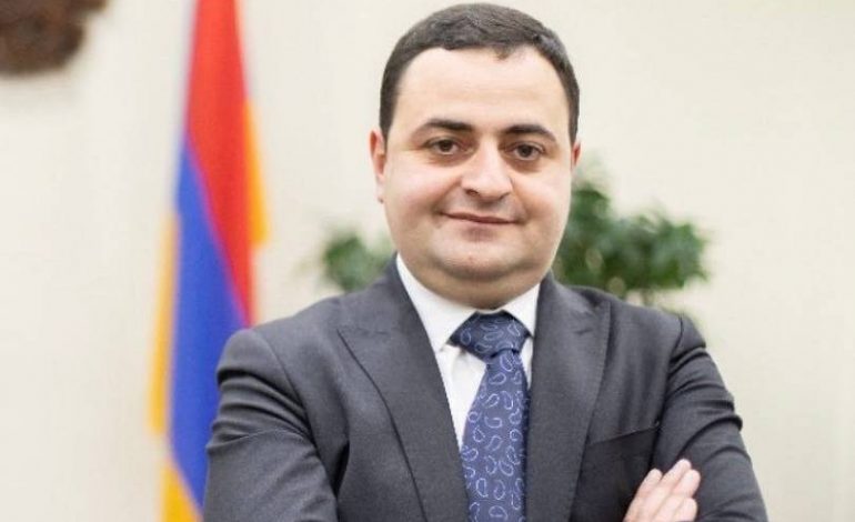 Հրաչյա Սարգսյանի հետ հեռանում են նաև նրա կադրերը