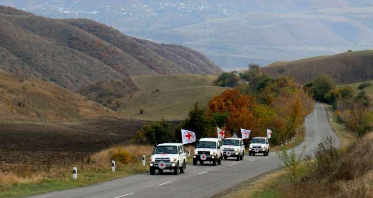 МККК перевез еще 9 пациентов из Нагорного Карабаха в Армению