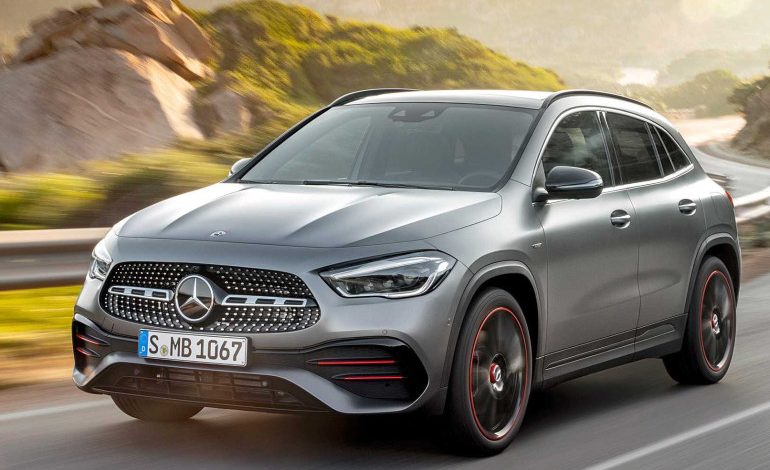 Mercedes-Benz-ը կներկայացնի GLA թարմացված քրոսովերը
