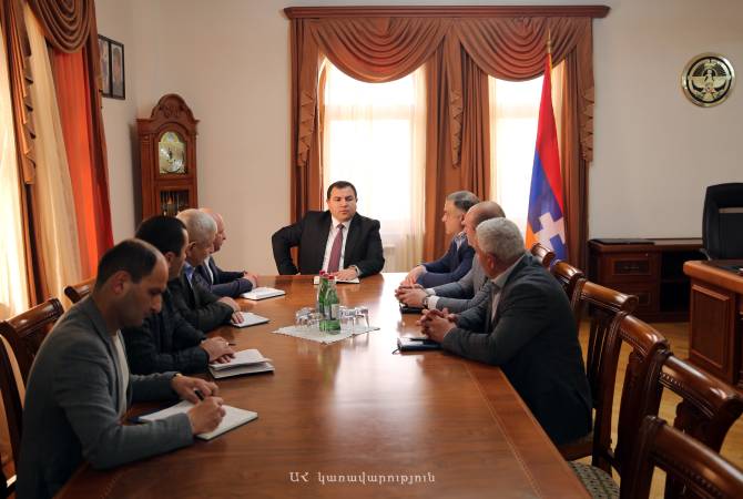Ինչ է ասել Արցախի նորանշանակ պետնախարարը՝ խորհրդակցության ժամանակ