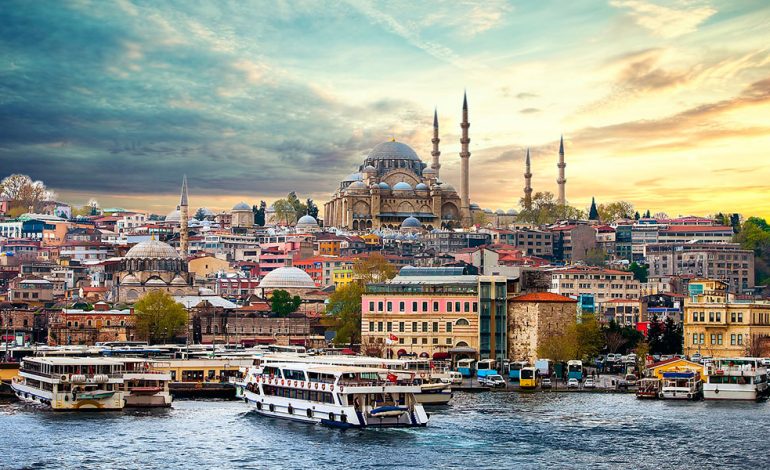 В Стамбуле и Ерзнке ожидаются землетрясения магнитудой 7, 4: Турецкий ученый