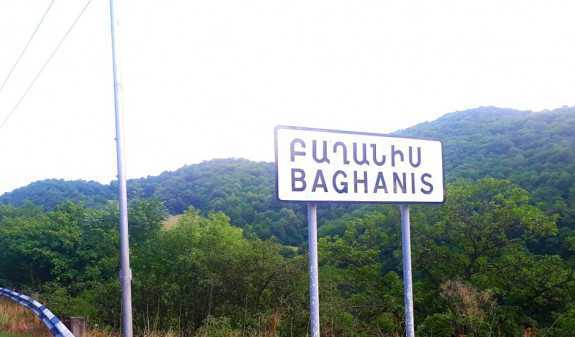 Մենք անկլավ չnւնենք, որ հանձնենք, անկլավ բառից էլ զզվում ենք, խնդրում եմ, այլևս, չկրկնեք. Բաղանիսի ղեկավար