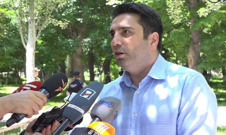 Если не состоится диалог Баку-Степанакерт, проблема не будет решена: председатель Парламента Армении