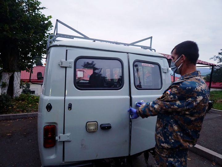 Десять граждан, а также тела еще 8 обнаружены во время поисковых работ в Нагорном Карабахе