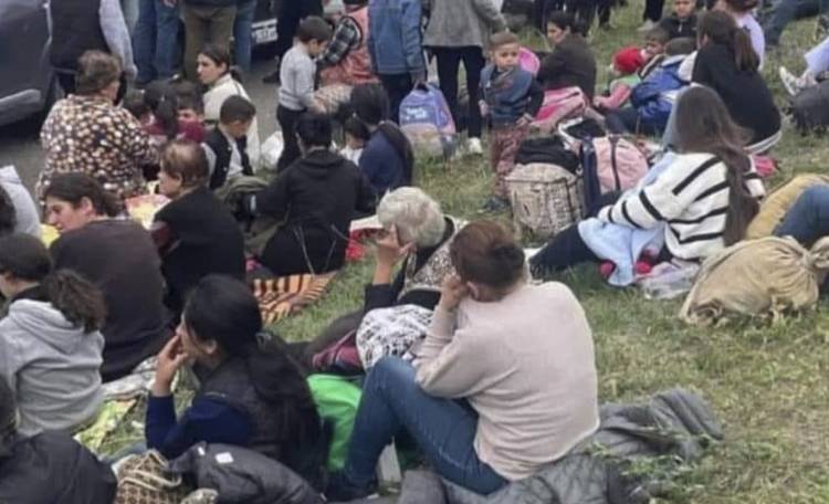 «Հրապարակ». Պատրաստ են գետնին քնել, բայց չվերադառնալ տուն