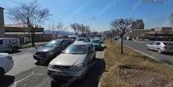 ՖՈՏՈ. Երևանում բախվել է 3 մեքենա․ խցանումը հասնում էր մոտ 2 կմ-ի