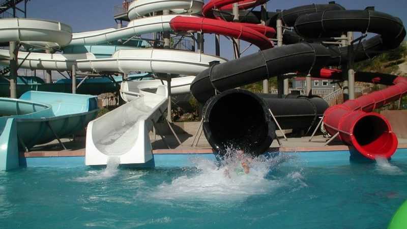 Акватек ереван. Ереван аквапарк Джрашхар. Аквапарк Waterworld Армения. Аквапарк Водный мир Ереван. Армения Ереван аквапарк.