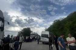 Քաղաքացիները փակել են Երևան-Թբիլիսի ճանապարհը, պահանջում են չեղարկել միակողմանի զիջումների գործընթացը․ ԱԺ պատգամավոր