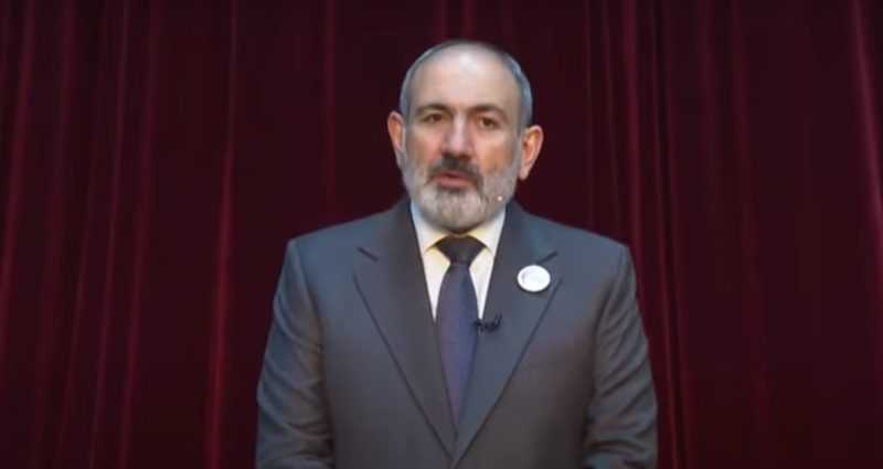 Никол Пашинян выступил с лекцией в Гаваре по случаю Дня гражданина