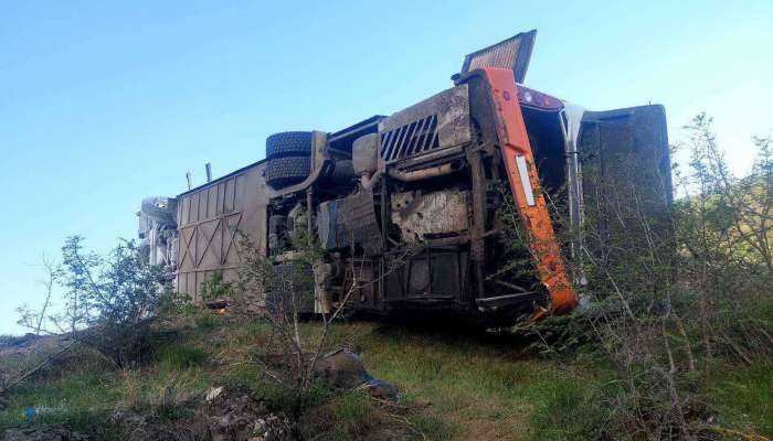 Новые подробности о страшном ДТП в Сюнике: спасатели извлекли из-под автобуса три трупа